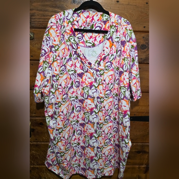 Liz & Me Tops - Liz & Me Colorful Short Sleeve Top